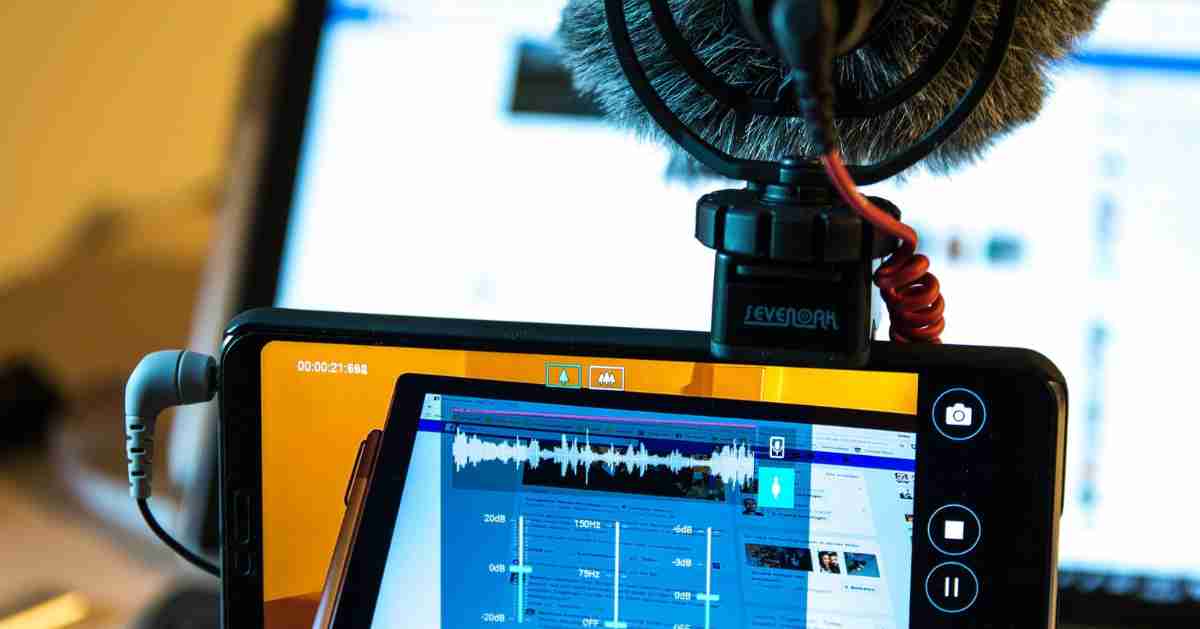 How To Choose The Best Microphone For Your Smartphone