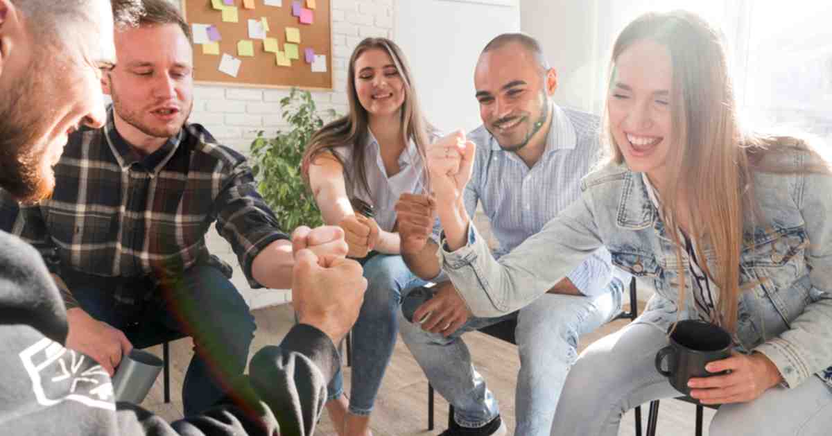 PROS AND CONS OF DEDICATED SOFTWARE DEVELOPMENT TEAMS IN 2024 
