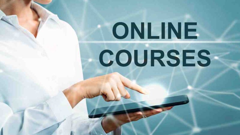 Online degree courses that you can opt for
